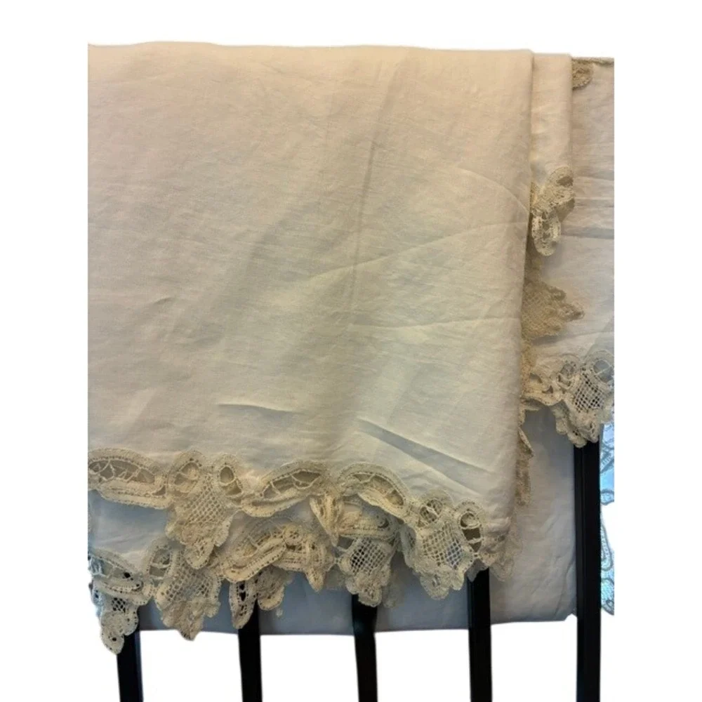 Vintage Tablecloth 152x70 White Excellent Lace Linen Embroidered